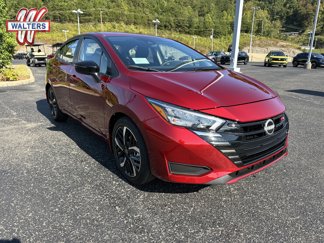 New 2025 Nissan Versa SR w/ Trunk Package image 1