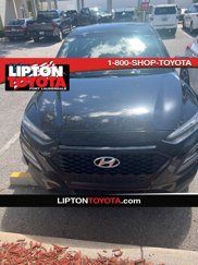 Used 2018 Hyundai Kona SE image 1