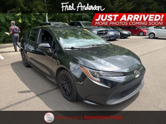 Used 2022 Toyota Corolla LE image 1