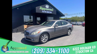 Used 2011 INFINITI M37 w/ Deluxe Touring Pkg image 1