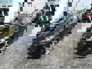 Used 2017 Hyundai Elantra Limited image 1