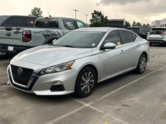 Used 2020 Nissan Altima 2.5 S image 1