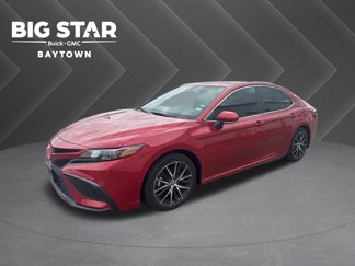 Used 2023 Toyota Camry SE image 1