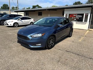 Used 2018 Ford Focus SEL w/ Cold Weather Package image 1