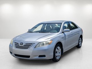 Used 2009 Toyota Camry LE image 1