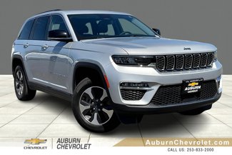 Used 2023 Jeep Grand Cherokee 4WD 4xe image 1