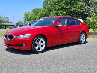 Used 2014 BMW 320i Sedan image 1