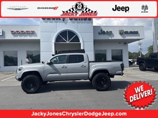 Used 2021 Toyota Tacoma SR5 image 1