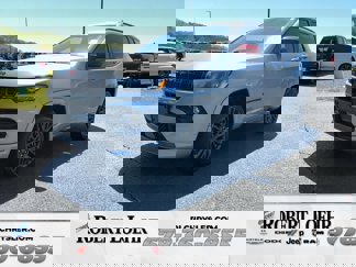 Used 2023 Jeep Compass Limited image 1