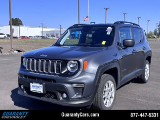 Used 2022 Jeep Renegade Latitude image 1