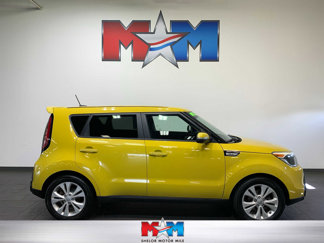 Used 2014 Kia Soul + image 1