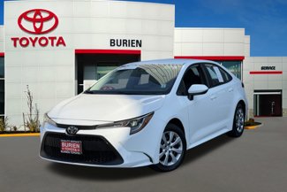 Certified 2022 Toyota Corolla LE image 1
