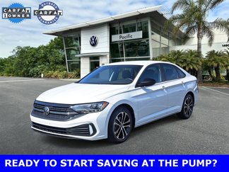Used 2023 Volkswagen Jetta Sport image 1