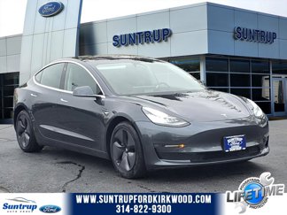 Used 2018 Tesla Model 3 Long Range image 1