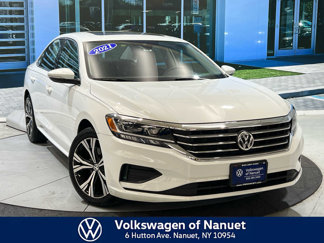 Used 2021 Volkswagen Passat 2.0T SE w/ Luggage Net & Mats Package image 1