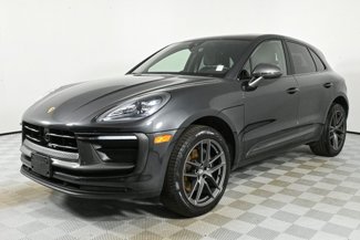 Used 2024 Porsche Macan image 1