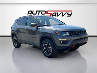 Used 2019 Jeep Compass Trailhawk w/ Cold Weather Group image 1