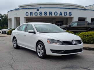 Used 2014 Volkswagen Passat 1.8T SE image 1