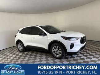 New 2025 Ford Escape Active image 1