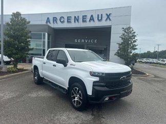 Used 2020 Chevrolet Silverado 1500 LT Trail Boss image 1