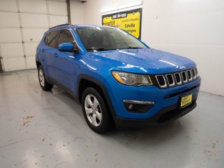 Used 2018 Jeep Compass Latitude image 1