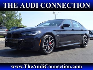 Used 2023 BMW 530e xDrive w/ Premium Package image 1