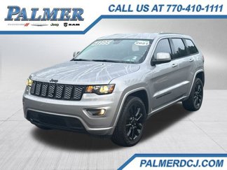 Used 2021 Jeep Grand Cherokee Laredo X image 1