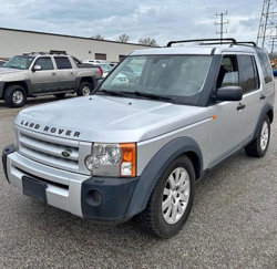 Used 2005 Land Rover LR3 SE image 1