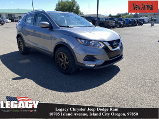 Used 2021 Nissan Rogue Sport SV image 1