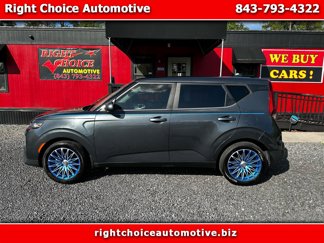 Used 2022 Kia Soul LX image 1