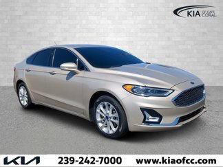 Used 2019 Ford Fusion Energi Titanium image 1