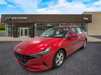 Certified 2023 Hyundai Elantra SE w/ Cargo Package image 1