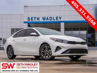 Used 2023 Kia Forte LXS image 1