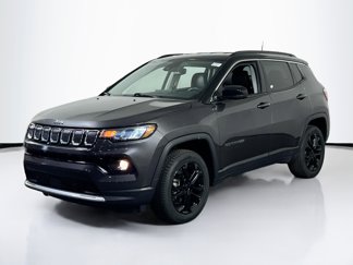 Used 2022 Jeep Compass Limited image 1