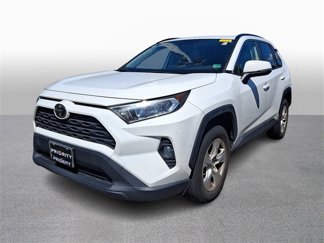 Used 2019 Toyota RAV4 XLE image 1