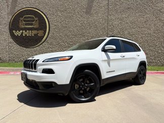 Used 2018 Jeep Cherokee Latitude w/ Altitude Package image 1