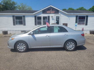 Used 2013 Toyota Corolla LE image 1