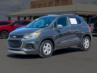 Used 2018 Chevrolet Trax LT w/ LT Convenience Package image 1