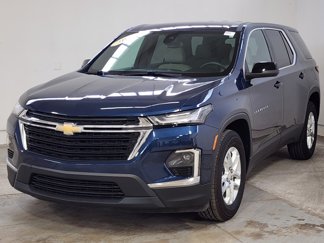 Used 2022 Chevrolet Traverse LS image 1