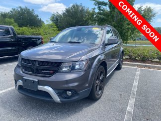 Used 2019 Dodge Journey Crossroad image 1