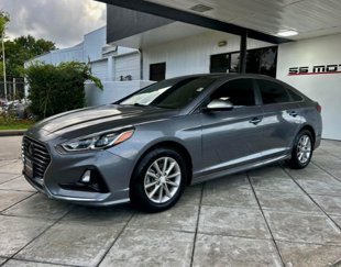 Used 2018 Hyundai Sonata SE video 1