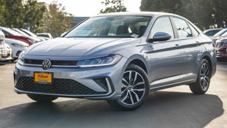 New 2025 Volkswagen Jetta SE image 1