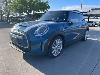 Used 2024 MINI Cooper SE image 1