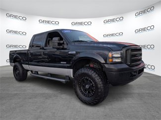 Used 2005 Ford F250 Lariat image 1