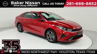 Used 2024 Kia Forte LXS image 1