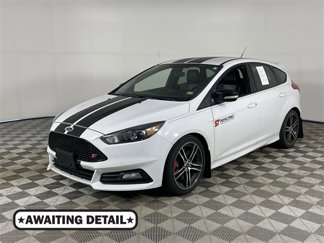 Used 2016 Ford Focus ST w/ Equipment Group 401A image 1