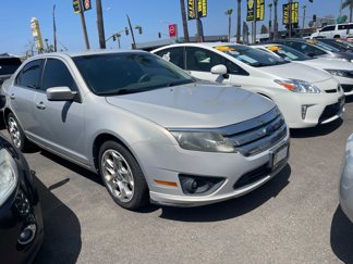 Used 2010 Ford Fusion SE image 1
