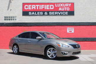 Used 2015 Nissan Altima 2.5 SV w/ Convenience Package image 1