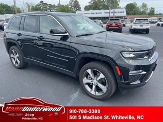 Used 2022 Jeep Grand Cherokee Limited image 1