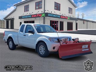 Used 2018 Nissan Frontier SV image 1